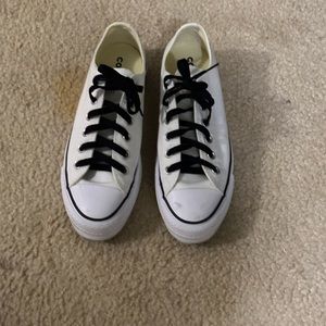 Converse Chuck Taylor Platform - Sz 9